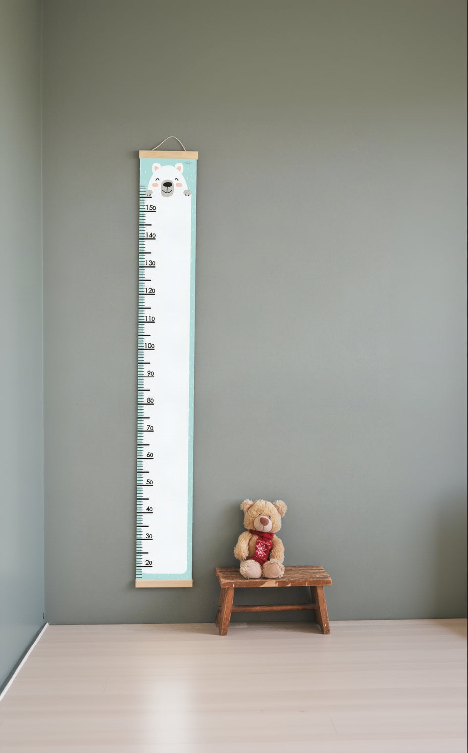 Polar bear children’s growth chart with wooden slats