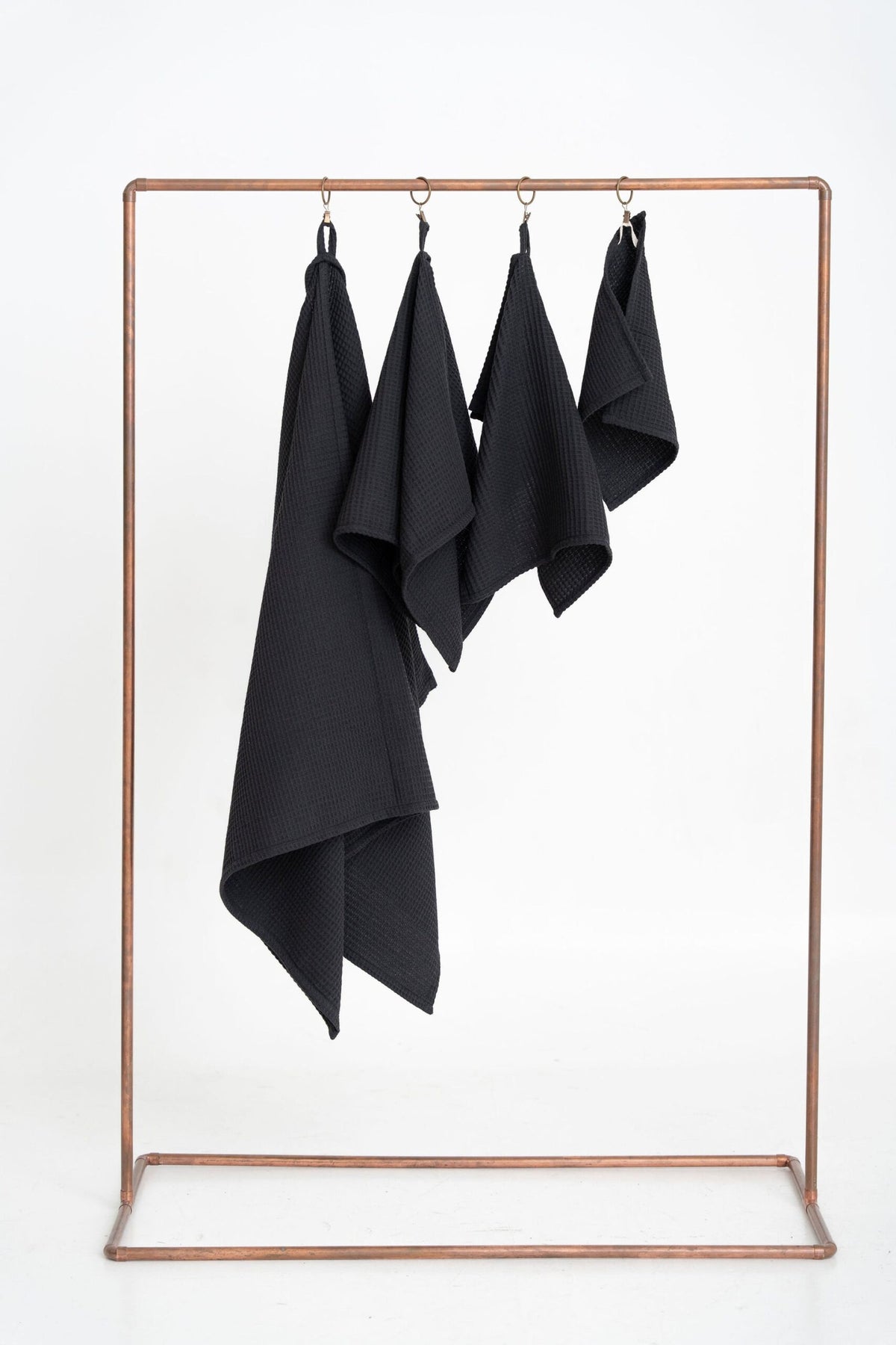 Nuss Cotton Waffle Towel – Black